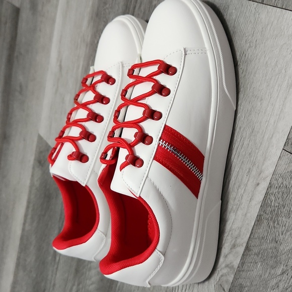 Journee Arden White and Red Sneakers with Silver Zipper Sides Womens Size 8 - Picture 7 of 11